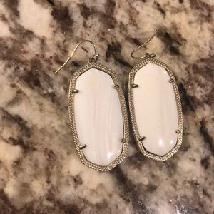 Kendra Scott Danielle earrings